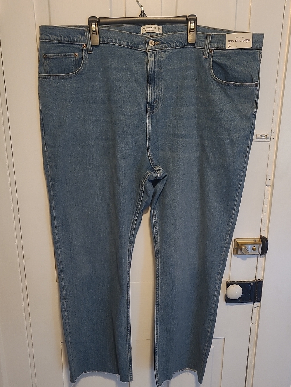 🆕️Abercrombie & Fitch Relaxed Fit Men’s Blue Jeans